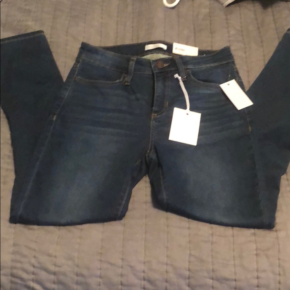 NWT LC skinny begging